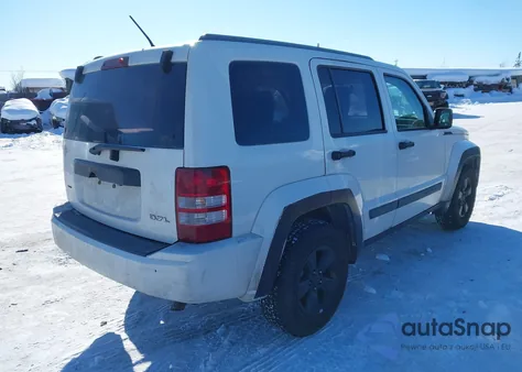 2008 Jeep Liberty Sport from USA, damaged, VIN 1J8GP28K88W153318